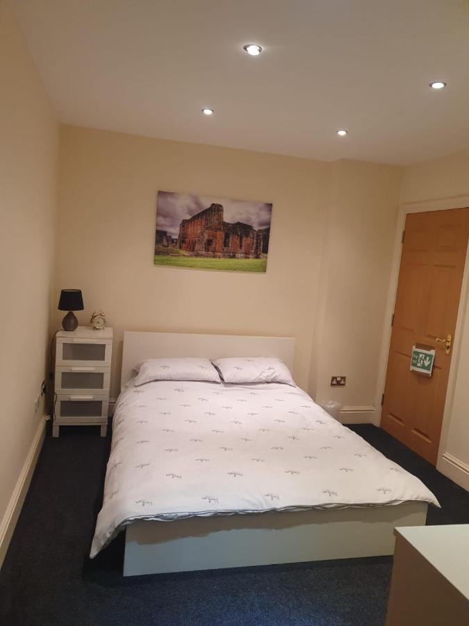 Spacious 2 Bed Appartment Next To Bae With Spa Bath Barrow-in-Furness Buitenkant foto