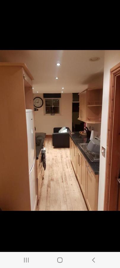 Spacious 2 Bed Appartment Next To Bae With Spa Bath Barrow-in-Furness Buitenkant foto